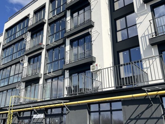 Велика 1-к квартира 41,8м з газовим опателенням! Кухня-студія 21м2! Буча