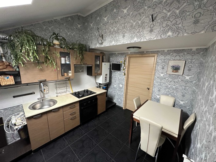 Двокімнатна квартира з ремонтом 2%-оф. Держ.прог.-ТАК - фото 1