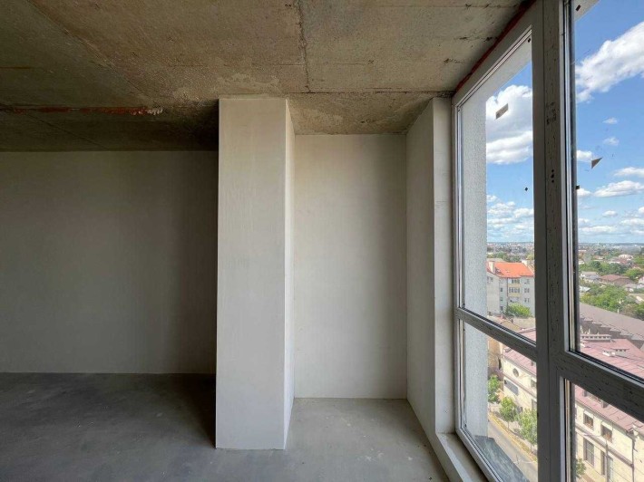 Ціна тижня! Здана 3-кім в центрі з чорновим ремонтом + комора - фото 1