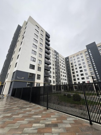 Продається сучасна 1 кімнатна квартира - фото 1