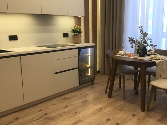 Шикарна 2-к квартира з дуже дорогим якісним ремонтом купити в Ірпені Ирпень