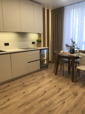 Шикарна 2-к квартира з дуже дорогим якісним ремонтом купити в Ірпені - фото 1