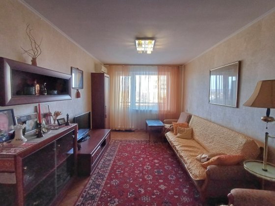 Ул.Пушкина! Мебель + техника! Двусторонняя, с двумя лоджиями. Кривий Ріг