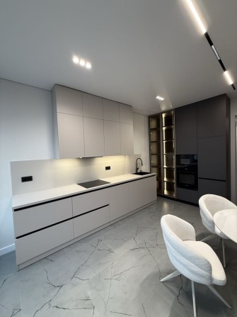 Квартира еліт класу на березі міського озера - фото 1