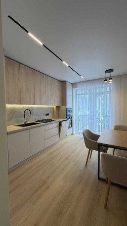 Продаю 2-кімнатну квартиру ЖК Княгинин з меблями та технікою! - фото 1