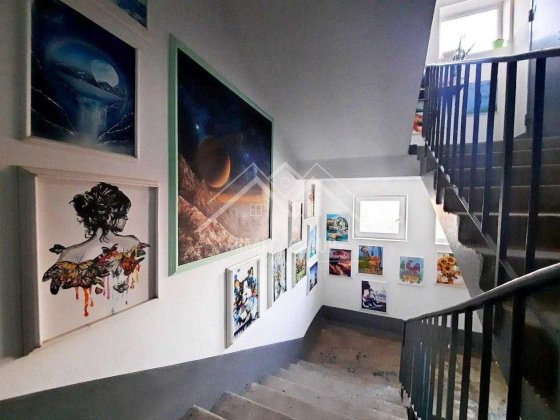 Продаж 2-кімнатной квартири  район КРЕСа Кривой Рог