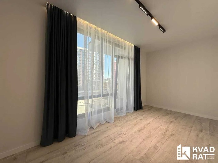 ТЕРМІНОВИЙ ПРОДАЖ! 2 кімнатна квартира ЖК Манхетен, зданий будинок! - фото 1