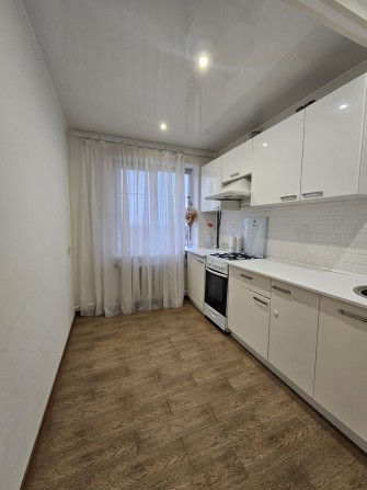 Трёхкомнатная квартира пр.Мира - фото 1