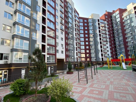 Центр продаж квартири однокімнатна видова Княгинин Галицька Набережна Івано-Франківськ