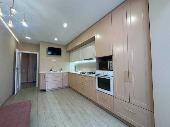 Продаж двокімнатноі квартири в центрі міста. Ивано-Франковск