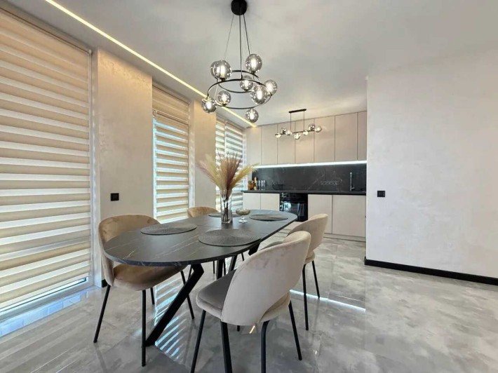 Вигідно!!! Двокімнатна з кухнею-студією в ЖК з басейном на даху - фото 1