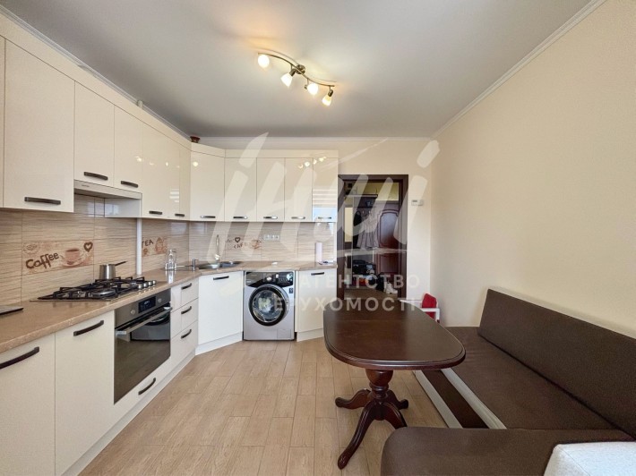 1-кімнатна повністю укомплектована з виглядом на Вовчинецькі гори - фото 1