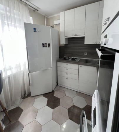 2 кімнатна з Якісним ремонтом Неподалік Центру Без Комісії - фото 1