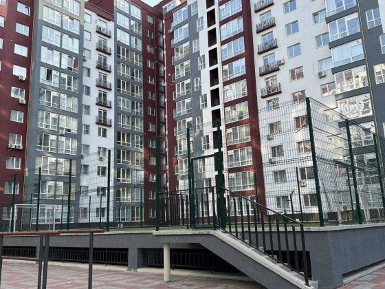 Центр,двокімнатна квартира поруч ратуша,новобуд Княгинин продам 2кім Івано-Франківськ