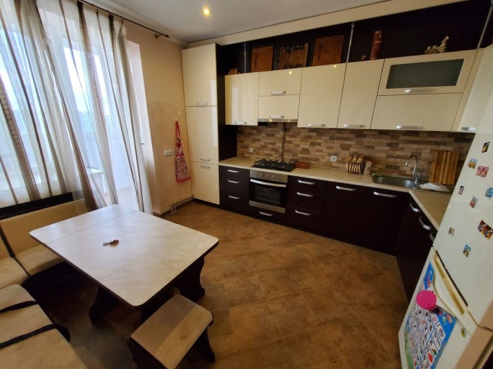 Простора 3к з класним плануванням ЗАХОДЬ-ЖИВИ ! - фото 1