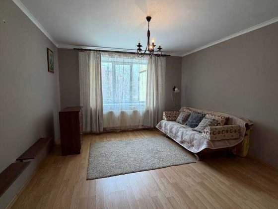 Продаж 2 кімнатної квартири ! 1 поверх! Ивано-Франковск