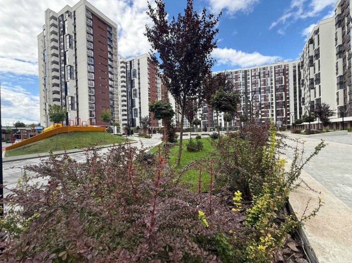 3 кімнатна квартира в ЖК Манхетен, Лайт 2 - фото 1