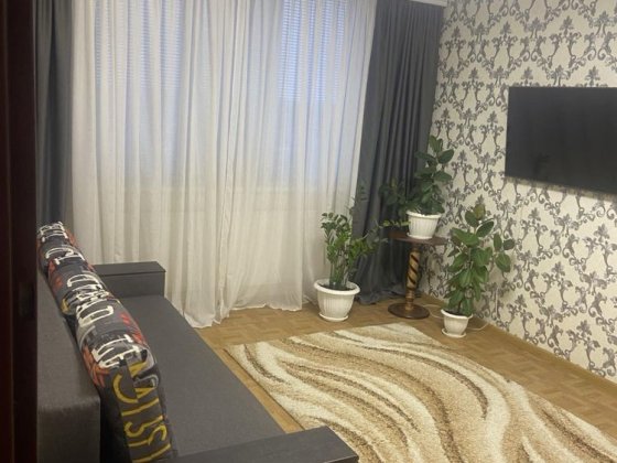 Продам 2-х комнатную квартиру на Макулане Кривой Рог