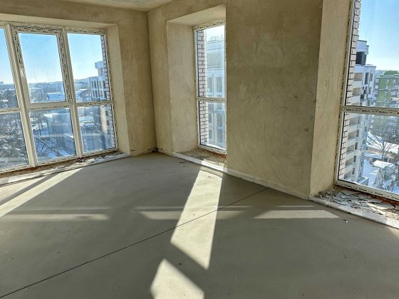 Шикарна двокімнатна квартира в центрі міста, газ! Без комісії! Ирпень