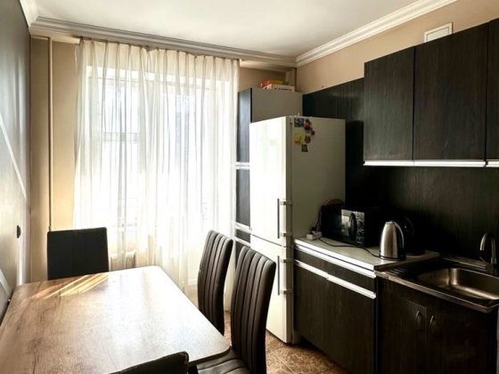 2-кім квартира у Луцьку, Київський майдан Луцьк