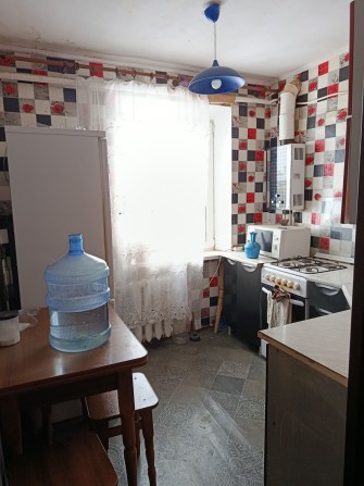 Терміново продам 2х кімн квартиру на 44 кварталі - фото 1