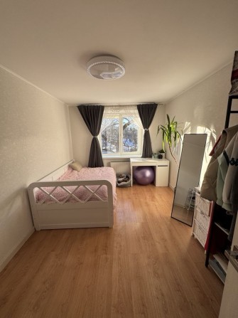 Продам євро 3 к квартиру Ірпінь Держпрограми - Так - фото 1