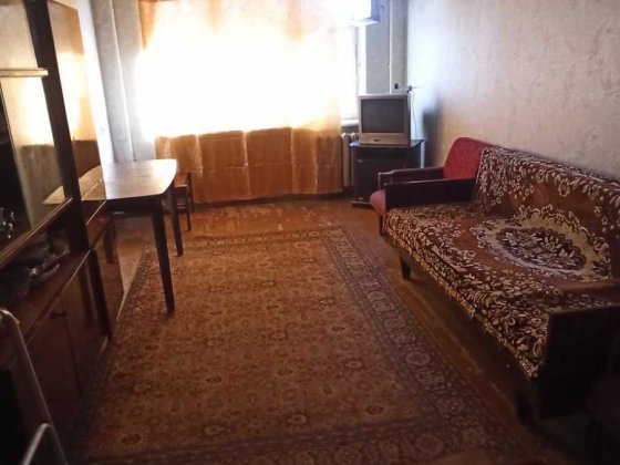 Продається 2-х кім. кв. р-н Автовокзалу ! Кривой Рог