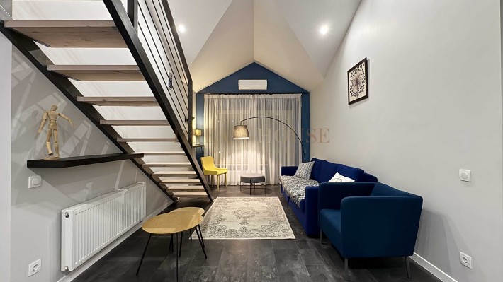 Стильна дворівнева квартира в ЖК Rich Town - фото 1