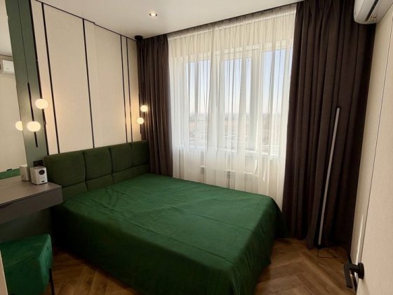 Продам нову квартиру з дизайнерським ремонтом Полтава