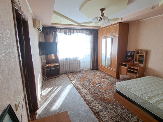 По кільцю  1-о кімн. Чешка в гарному стані, євідновлення Полтава