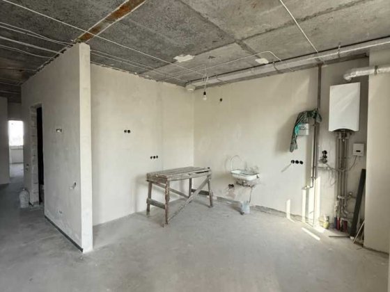 2-кімнатна новобудова 72 м² під чистову | індивідуальне опалення Полтава