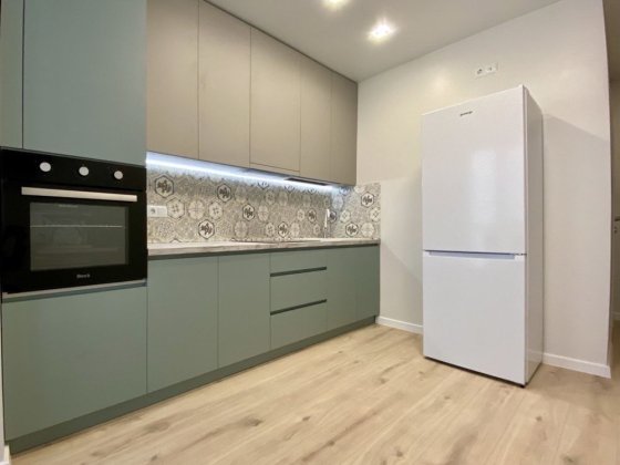 Продаж квартири з сучасним ремонтом на Щасливому. Ровно