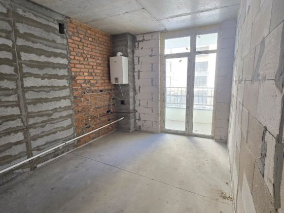 Двокімнатна квартира з газом на 2 поверсі! Балкон! Ирпень