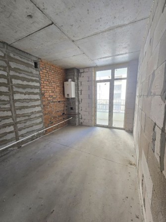 Двокімнатна квартира з газом на 2 поверсі! Балкон! - фото 1