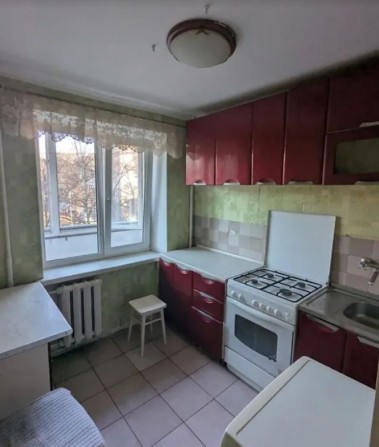 * Живіть у центрі міста! Простора 3-кімнатна квартира чекає на вас - фото 1