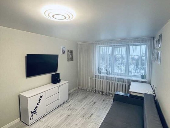 : Продам затишну 1-Кім.  квартиру в хорошому районі за Супер ціною! Ровно