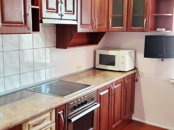 Місто Рівне 2 кімнатна квартира від ВЛАСНИКА.Житловий стан.Можна засел Ровно