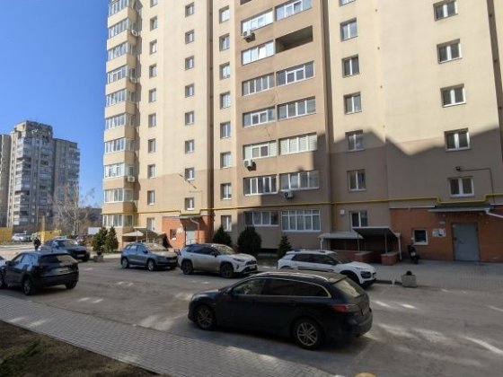 Квартира біля ТЦ  " Лавина" Суми