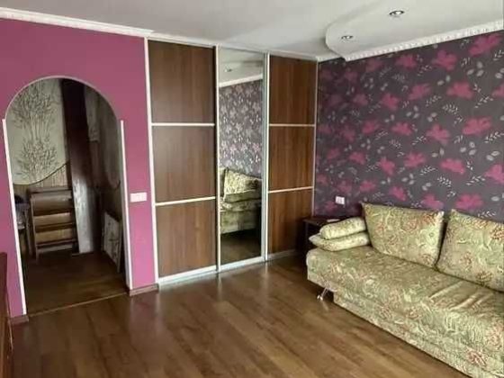 Затишна 1-кімнатна на Подолі | котел | 46 кв.м. Полтава