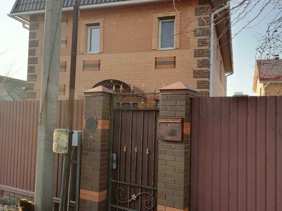 Квартира 4кімн у частній забудові з власним двором. Суми