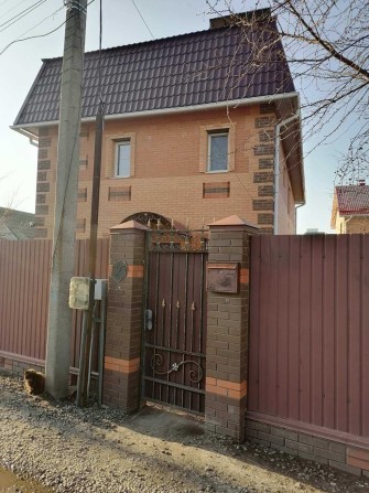 Квартира 4кімн у частній забудові з власним двором. - фото 1