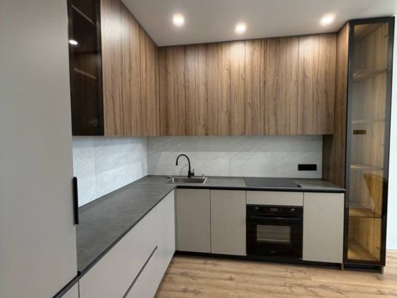 Шикарна двокімнатна квартира з дизайнерським ремонтом. Укомплектована. Ирпень