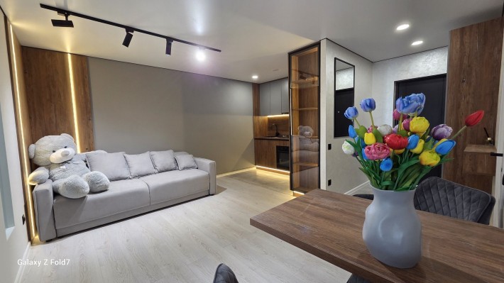 Є оселя продаж  3 кімнатної квартири з ремонтом Тернопіль - фото 1