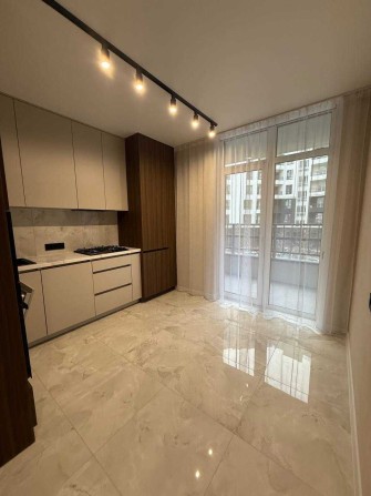 Однокімнатна з якісним ремонтом, газ! Сертифікат, постанова - фото 1