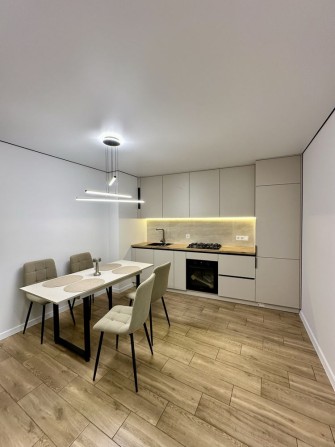 Продаж 2км квартири вул. Київська, новабудова - фото 1