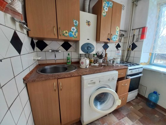 Продам 2х кім.по вул..в.Червонія р-н Чайка. Ровно