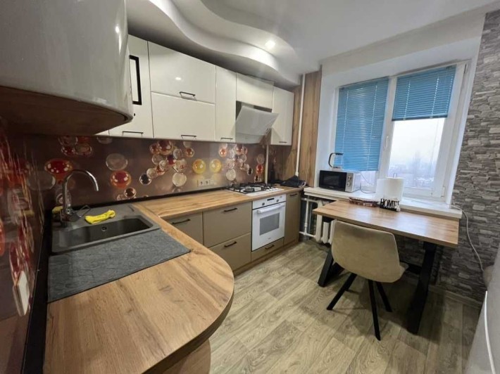 2к! квартира, Решетилівська, 8/9 пов, 49 м2, цегла, косметичний стан! - фото 1