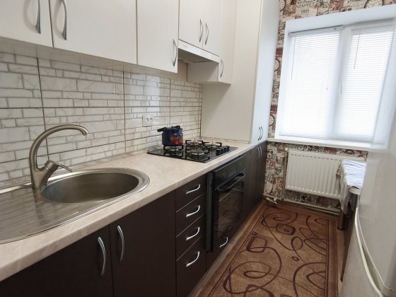 Продаж 2-кімнатна на Харківській з АВТОНОМНИМ + гараж, огород.. єВідн+ Суми