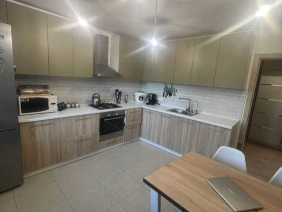 Продаж 1 кім квартири 50м2 3/9 пов Індив. опал. Центр Новобуд №18031 Полтава