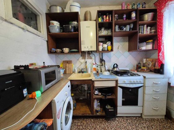 Продам 2-х кімнатну квартиру р-н ЗБВ 3/5цегла 43м під ремонт Полтава